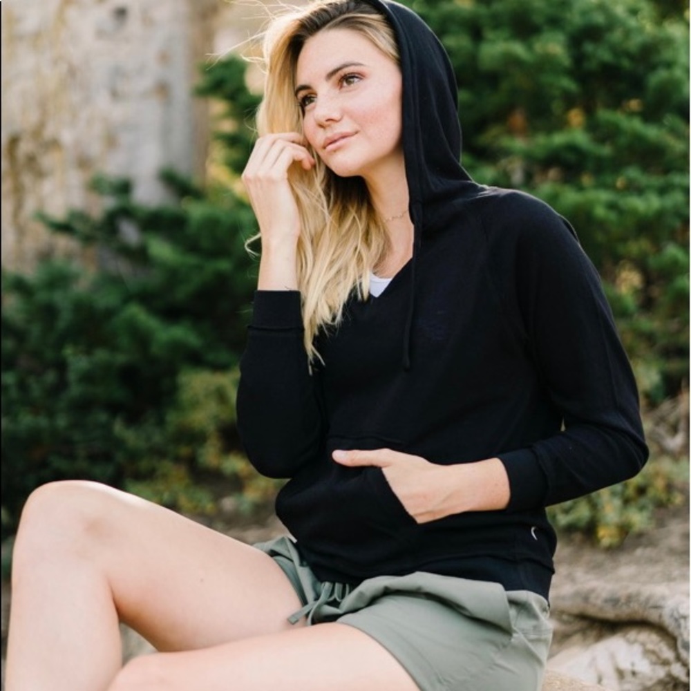 Zyia black hoodie